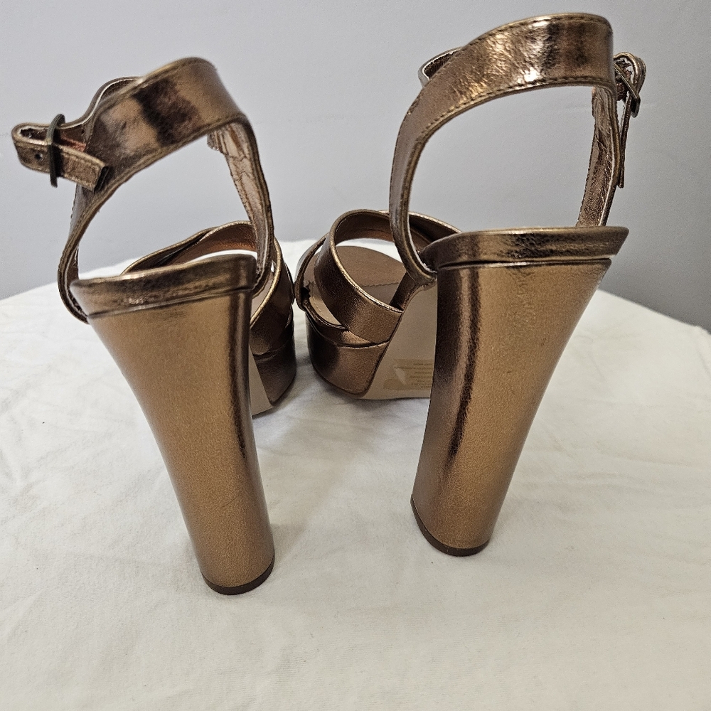 Shoe Dazzle Women's Metallic Bronze Heels Women Size 6 - Picture 14 of 15
